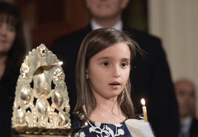 chau Donald Trump anh 12