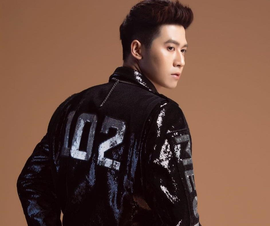 thời trang của quán quân The Voice Hoàng Đức Thịnh ảnh 1 thoi trang cua quan quan The Voice Hoang Duc Thinh anh 1