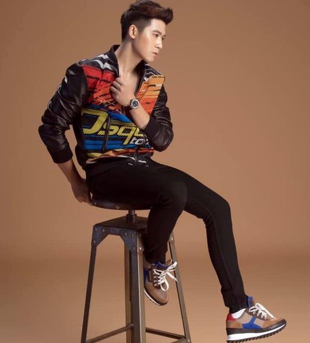 thời trang của quán quân The Voice Hoàng Đức Thịnh ảnh 8 thoi trang cua quan quan The Voice Hoang Duc Thinh anh 8