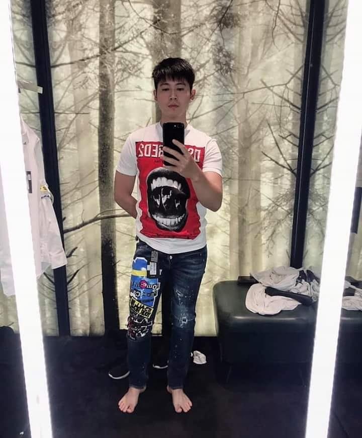 thời trang của quán quân The Voice Hoàng Đức Thịnh ảnh 9 thoi trang cua quan quan The Voice Hoang Duc Thinh anh 9