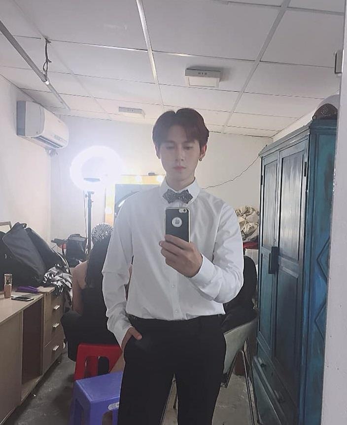 thời trang của quán quân The Voice Hoàng Đức Thịnh ảnh 3 thoi trang cua quan quan The Voice Hoang Duc Thinh anh 3