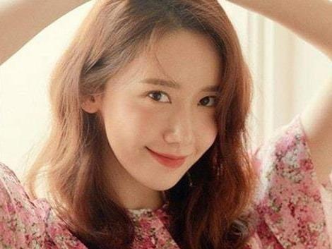 Yoona dep diu dang trong MV 'Summer Night' hinh anh