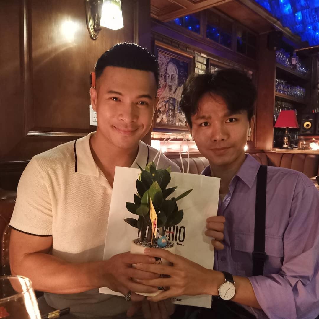 thoi trang doi thuong cua Truong The Vinh anh 2