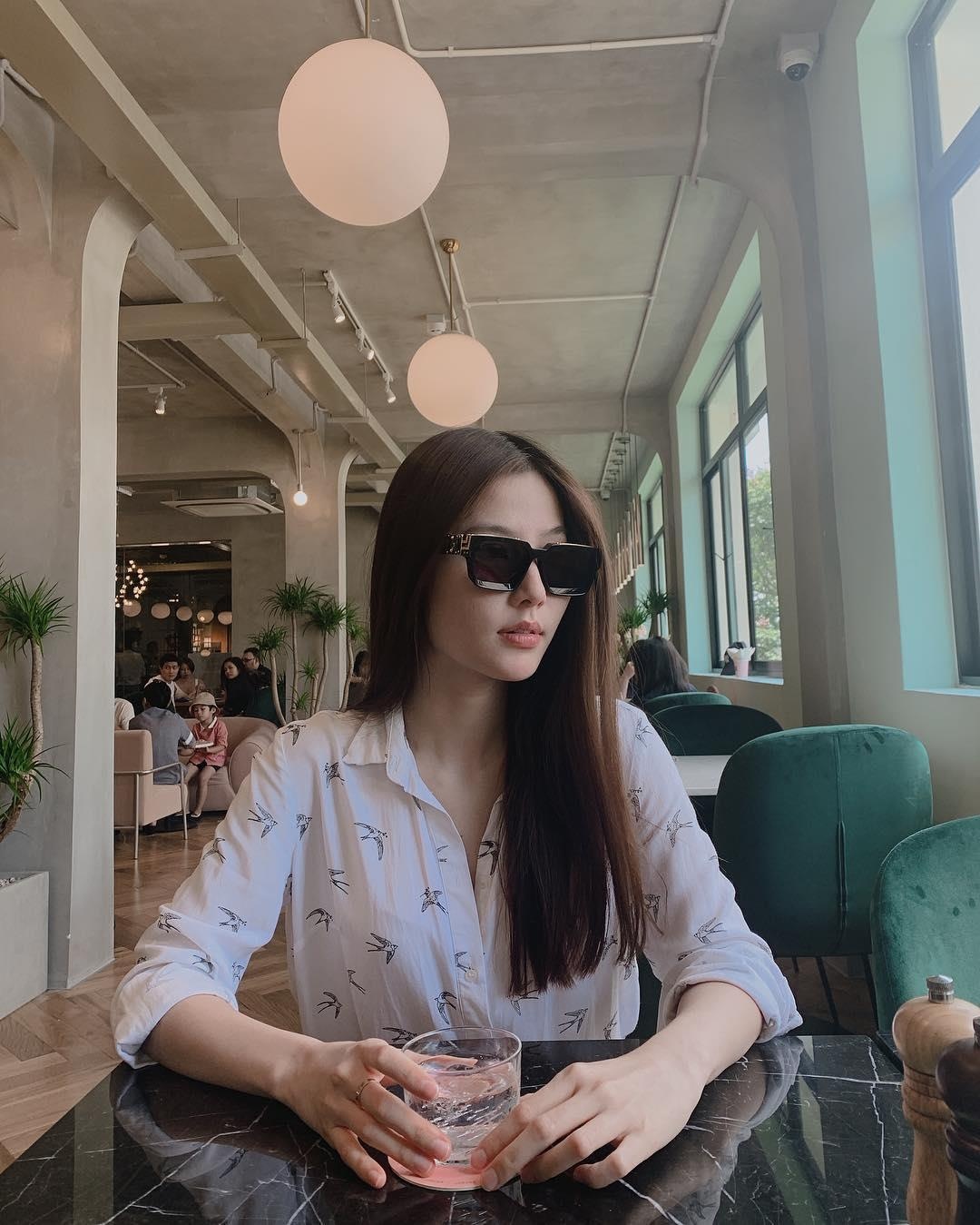 Diem My 9X dung hang hieu anh 13