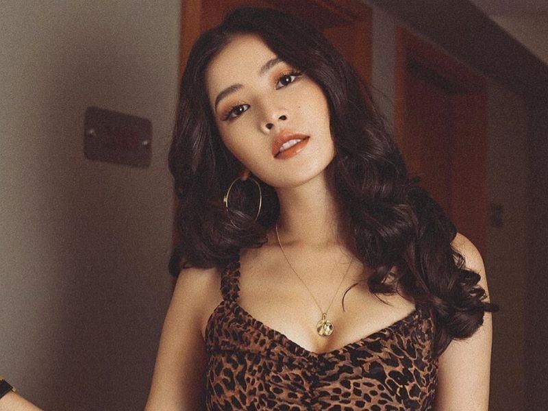 Chi Pu tuan qua sexy, Quynh Anh Shyn, Chau Bui 'dung hang' tui Gucci hinh anh