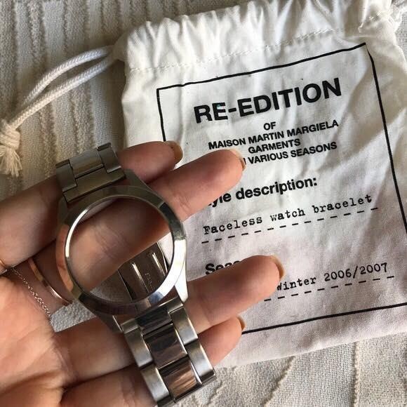 đồng hồ xuyên thấu Maison Martin Margiela x HM ảnh 2 dong ho xuyen thau Maison Martin Margiela x HM anh 2