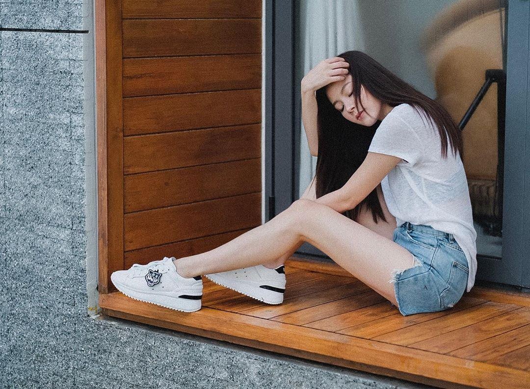 Thoi trang dien vien nu chiec la cuon bay anh 2