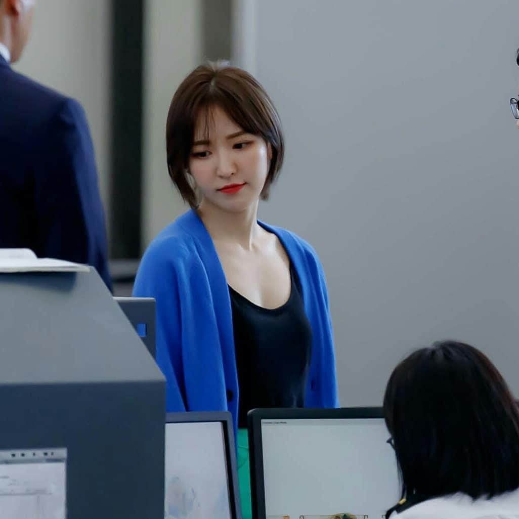 Thanh vien Red Velvet doi mau toc anh 9