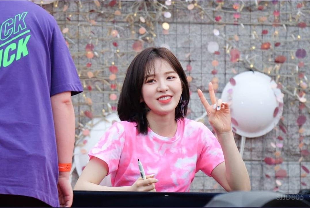 Thanh vien Red Velvet doi mau toc anh 7