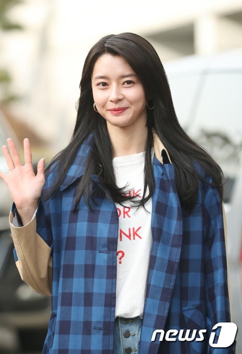 Lee Jong Suk hen ho anh 6