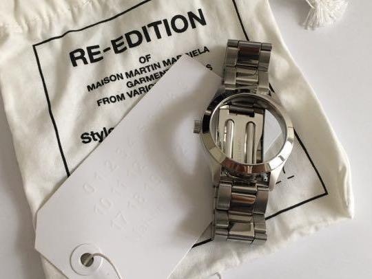 Dong ho khong mat va loat phu kien ky di gia cao nhung van chay hang hinh anh