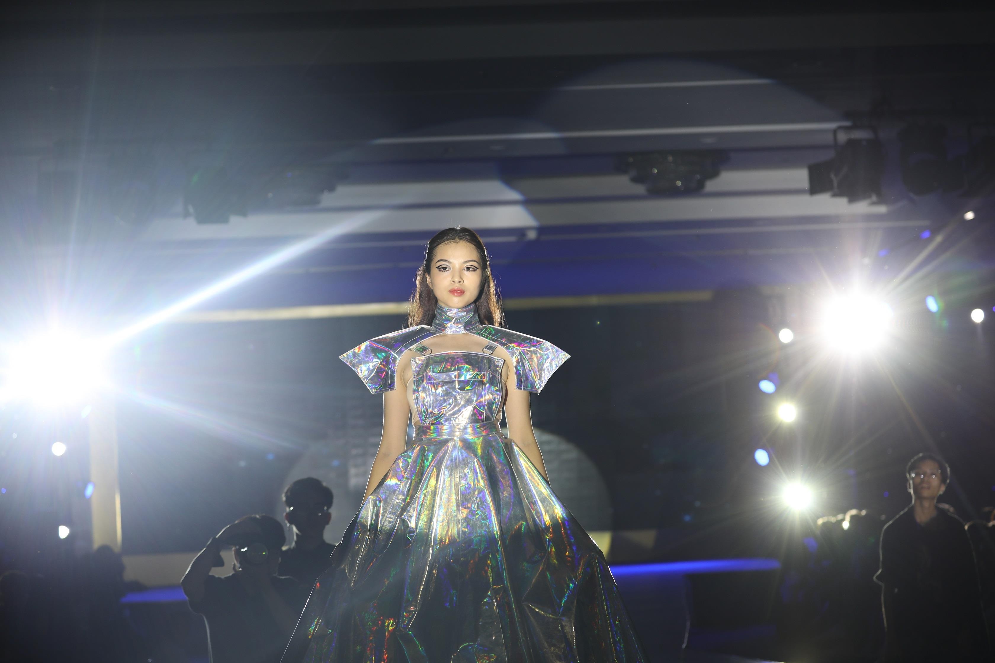 su kien LaMode anh 11