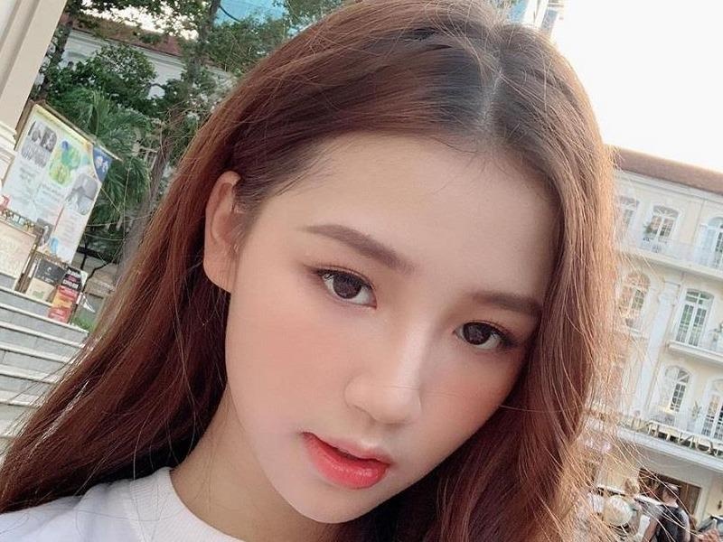 Giong hat ngot ngao cua AMEE duoc nhieu nguoi yeu thich hinh anh