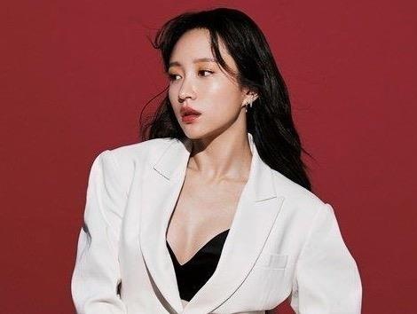 Hani khien fan khong nhan ra khi thay doi hinh anh moi hinh anh