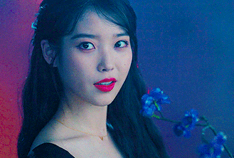 IU tao an tuong dac biet khi lam 'ma quy' trong Hotel Del Luna hinh anh