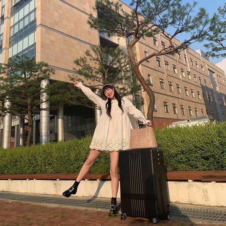 Sulli IU diện hàng hiệu ảnh 5 Sulli IU dien hang hieu anh 5