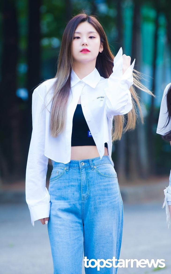 thời trang của Yeji ITZY ảnh 5 thoi trang cua Yeji ITZY anh 5