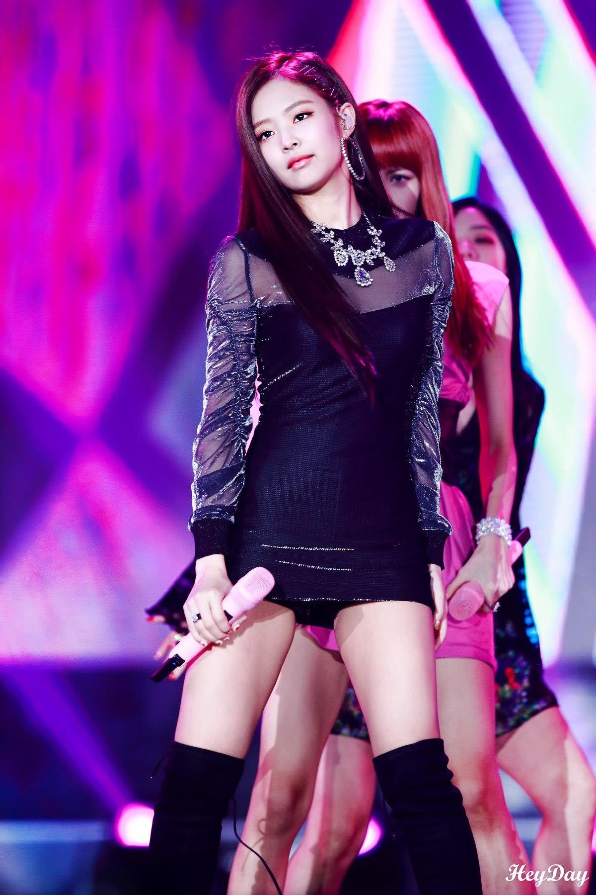 Jennie mac ho bao anh 10