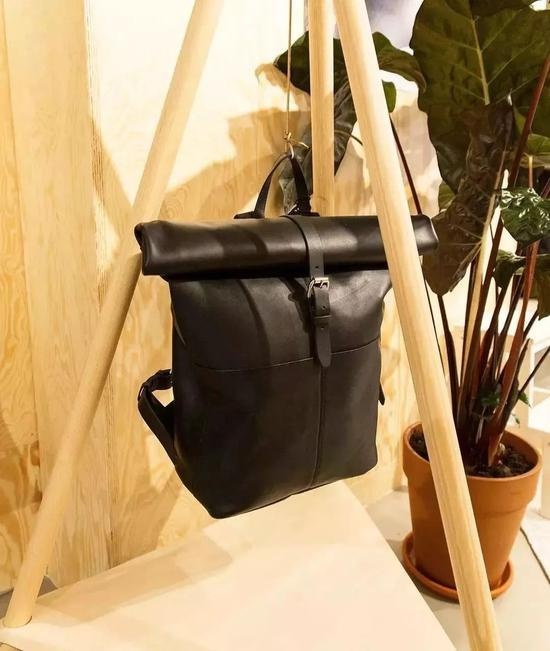 nhung mau balo danh cho nam anh 1