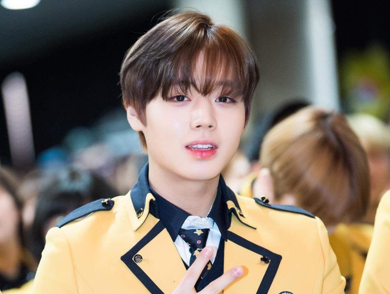 Sao Han mac dong phuc: Noi bat nhat truong, bi san anh moi luc hinh anh