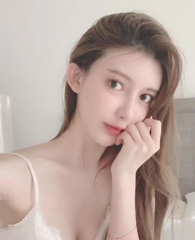 thoi trang ban gai tin don Ngo Diec Pham anh 3