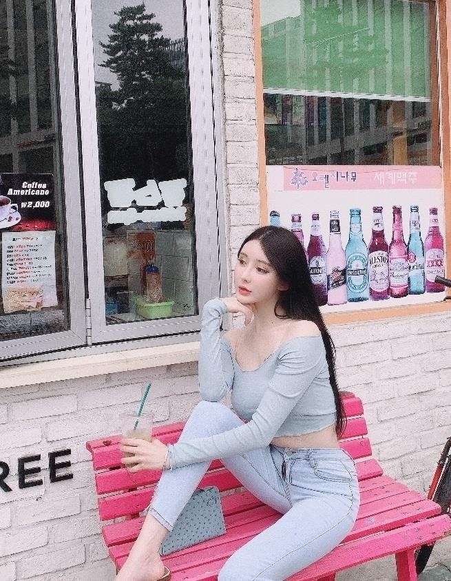 thoi trang ban gai tin don Ngo Diec Pham anh 9