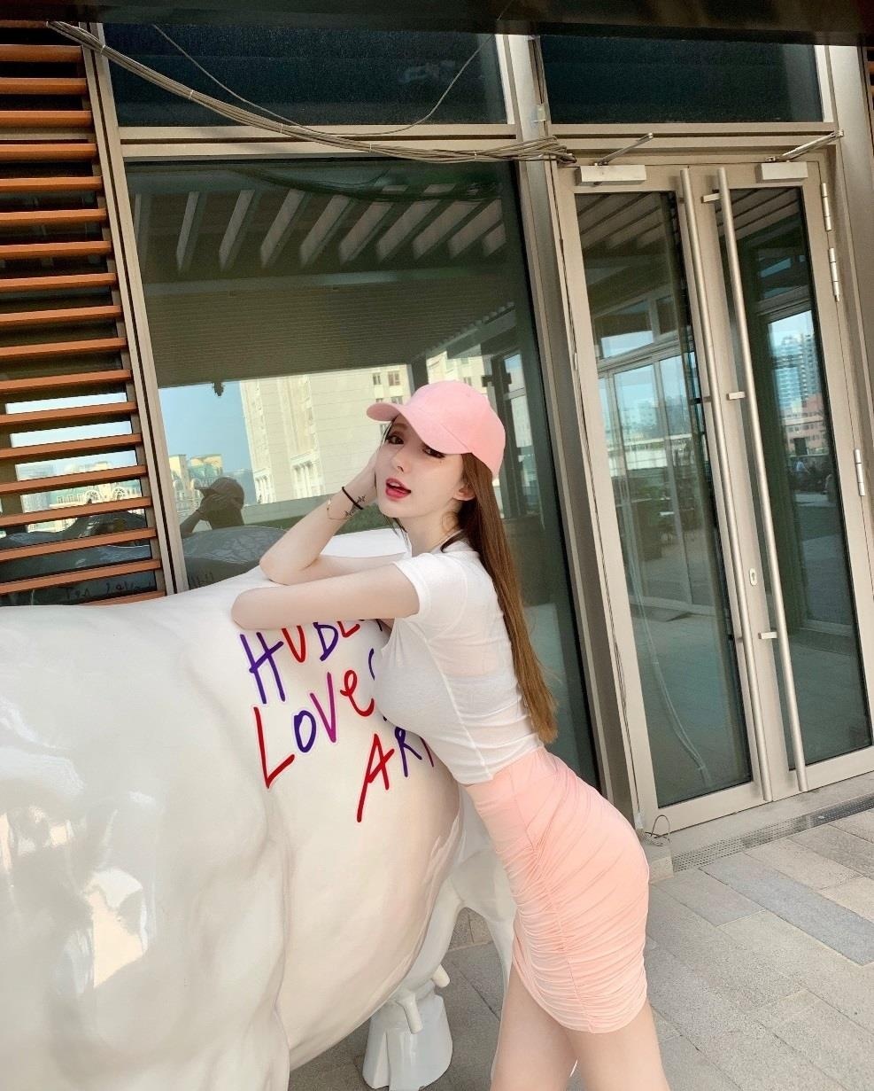 thoi trang ban gai Ngo Diec Pham anh 13