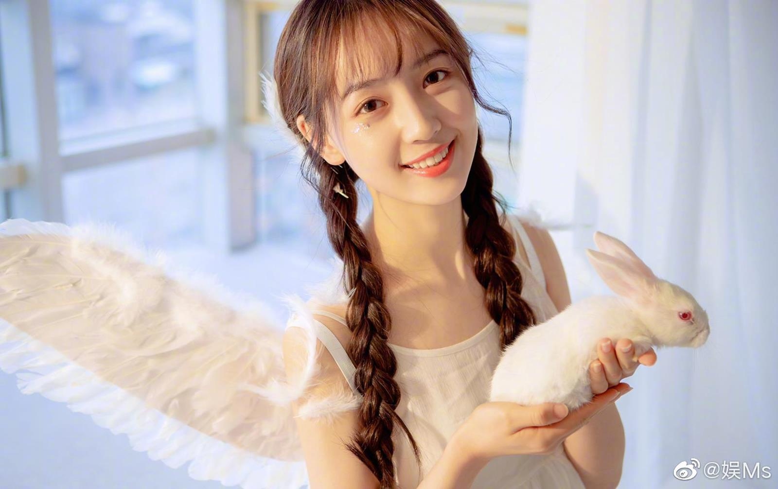 thoi trang ban gai Ngo Diec Pham anh 2