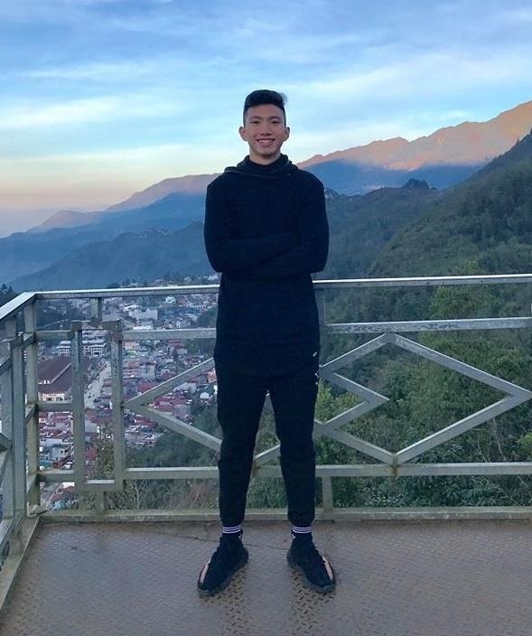 thoi trang cua Doan Van Hau anh 8