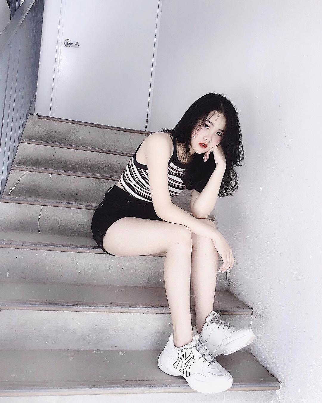 ban gai Doan Van Hau anh 2