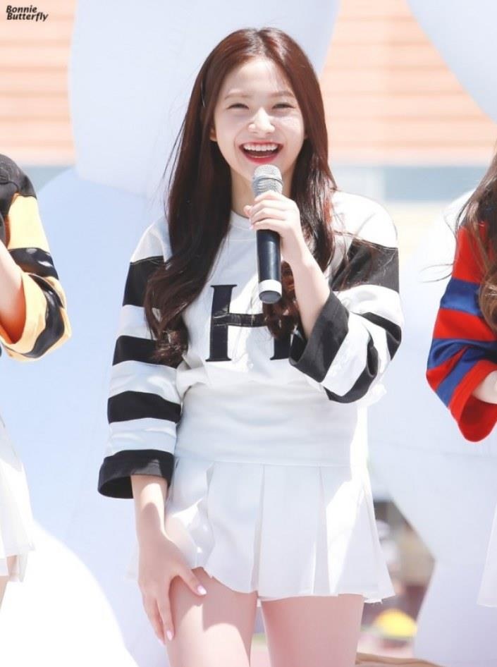 Red Velvet mac vay ngan anh 10