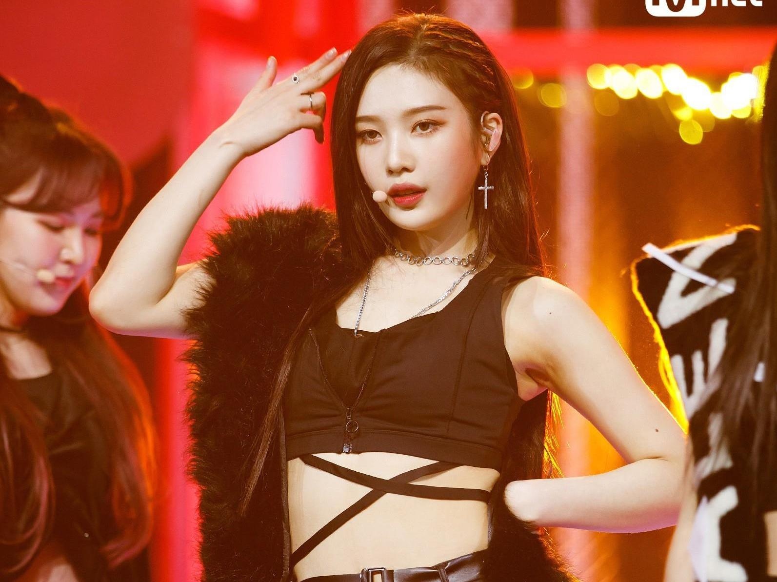 Joy (Red Velvet) va loat my nhan Han chung minh cao mac gi cung dep hinh anh