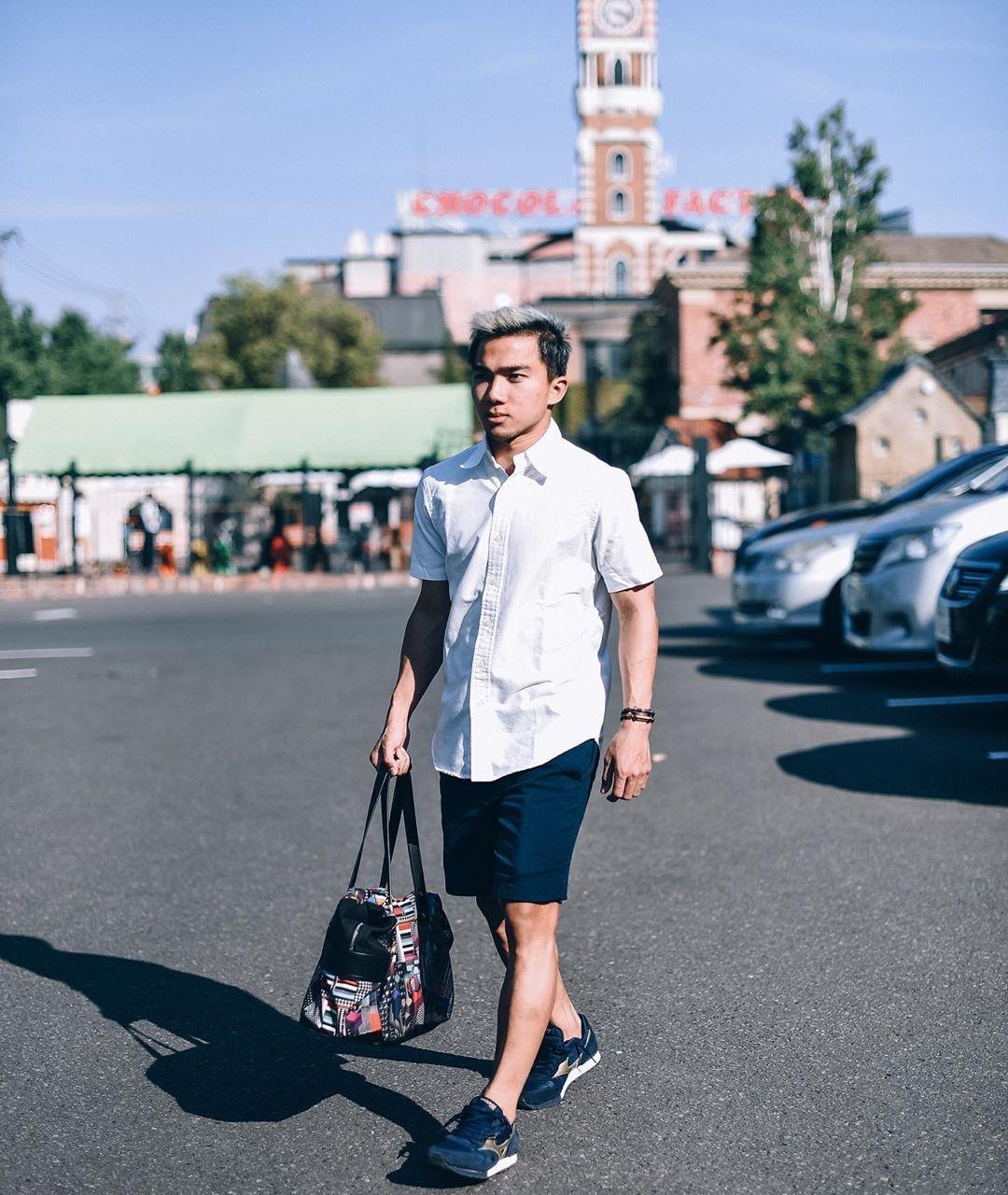 Thoi trang cua cau thu Thai Chanathip anh 9