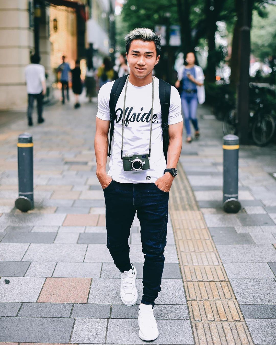 Thoi trang cua cau thu Thai Chanathip anh 3