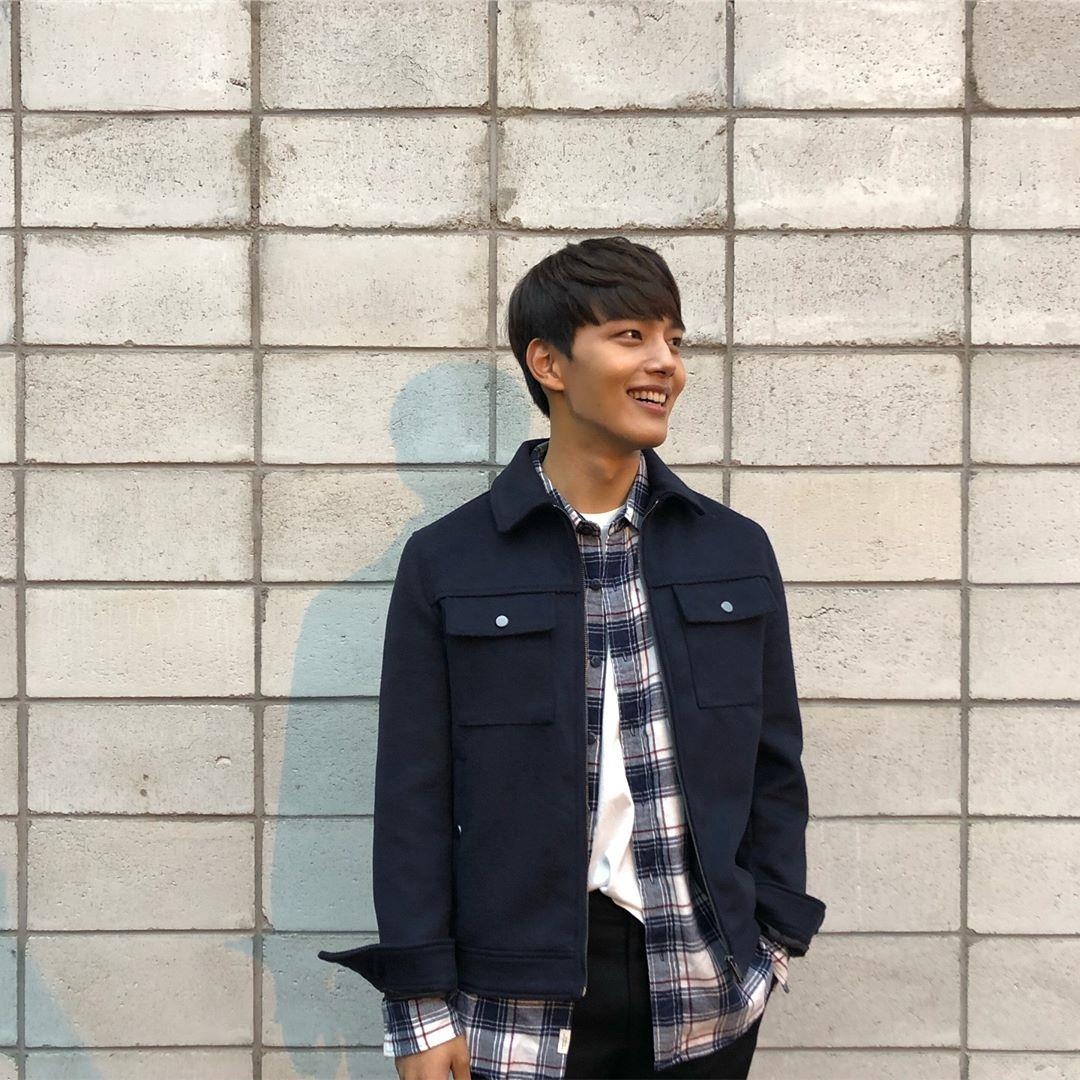 gu thoi trang dan dien vien Hotel Del Luna anh 7