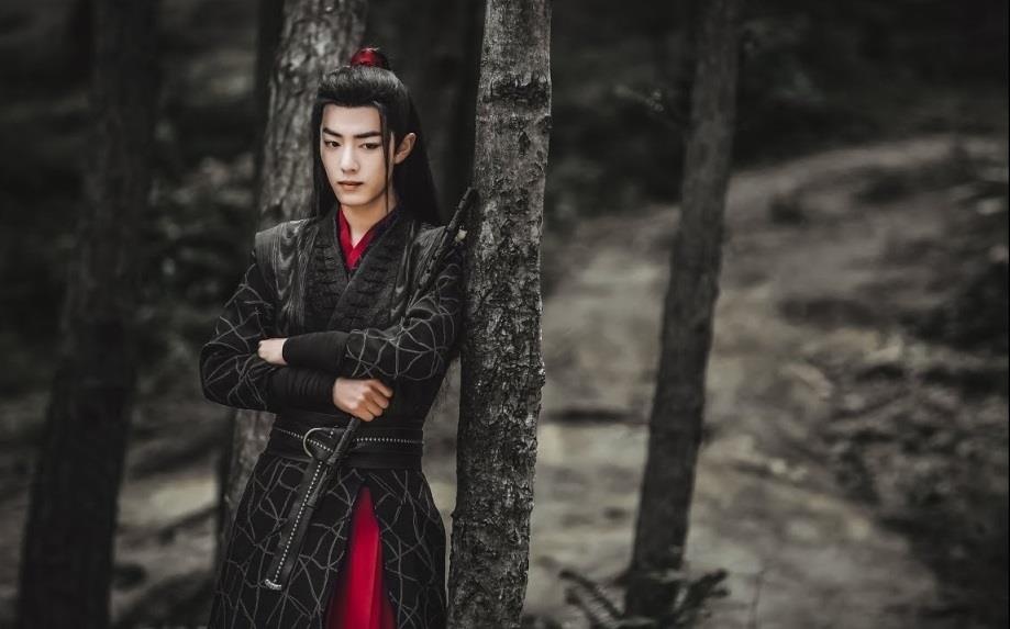 Thoi trang doi thuong Tieu Chien anh 1