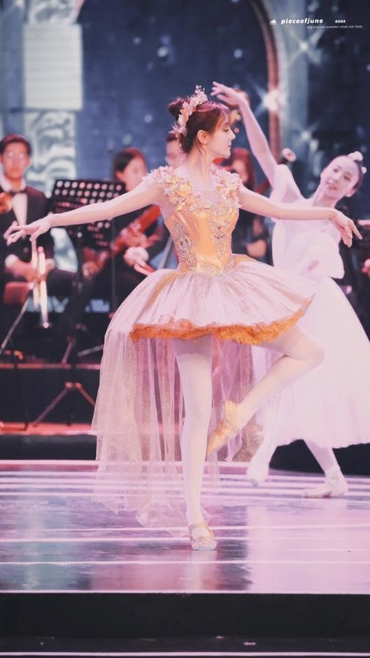 Dich Le Nhiet Ba vay da hoi anh 13