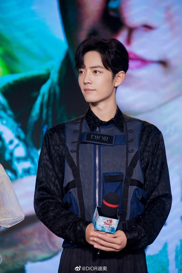 thoi trang Tieu Chien va Vuong Nhat Bac anh 2