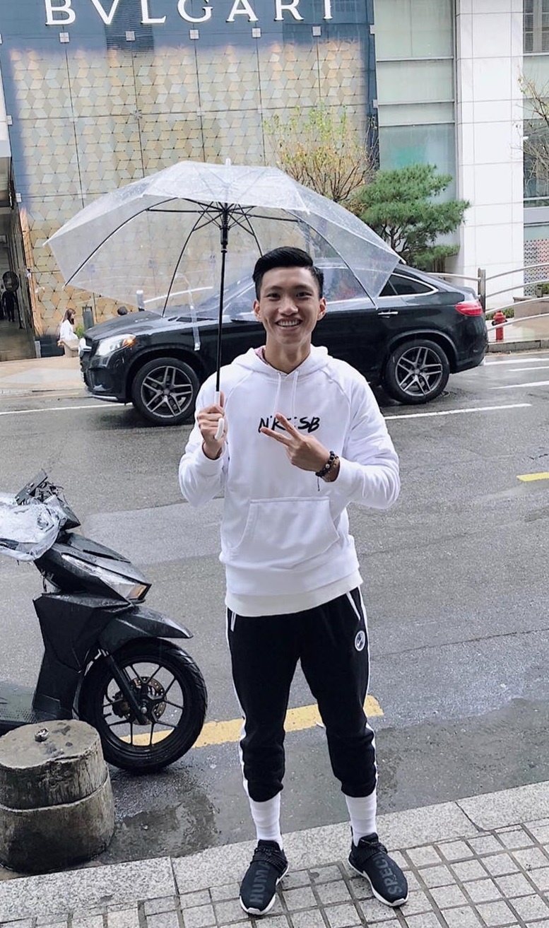 bo suu tap giay hieu cua cau thu Viet anh 7