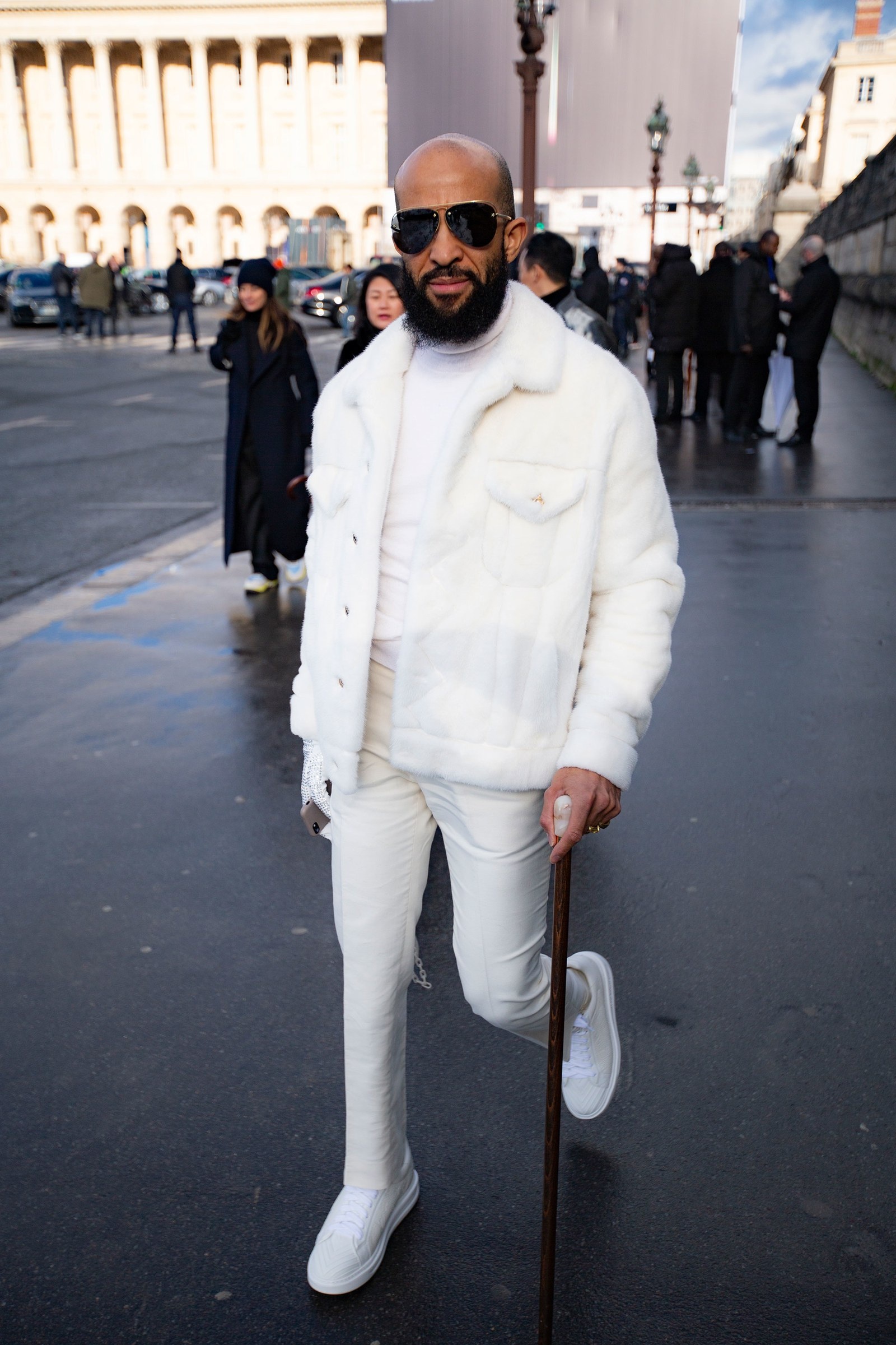 Fashionisto du show thoi trang voi chan gia anh 3