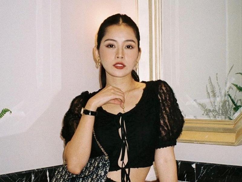 Chi Pu khoe eo thon voi ao crop top, Chau Bui dien do la mat o My hinh anh