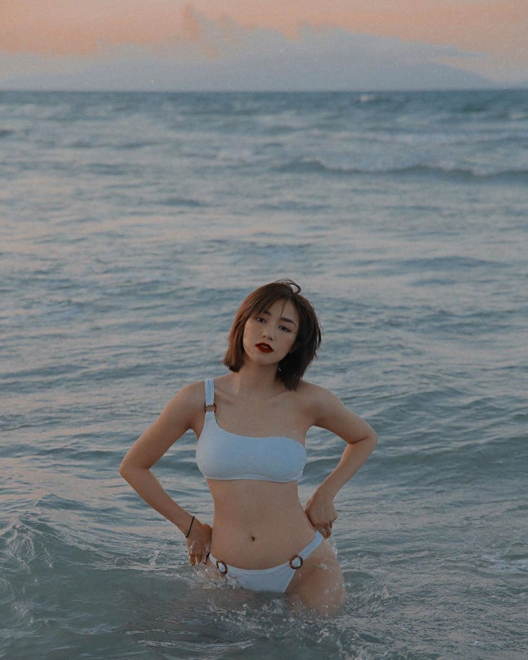 thoi trang hot girl tuan qua anh 9