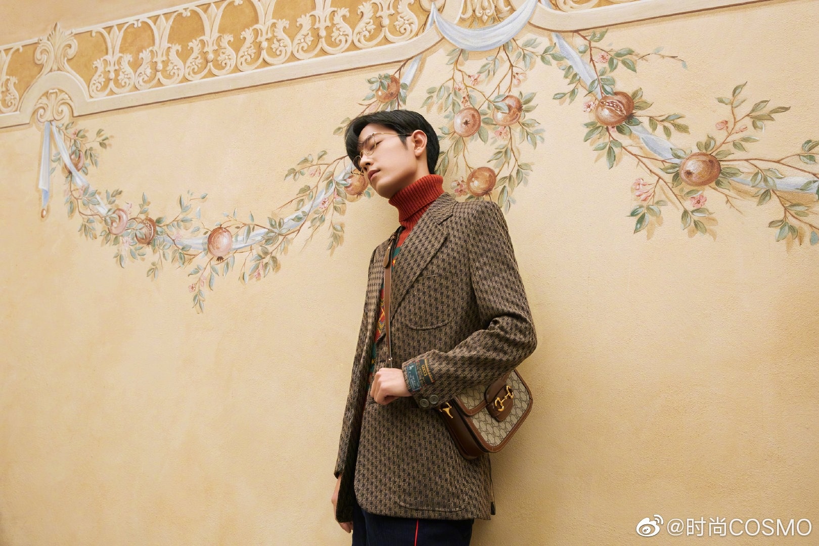 Tieu Chien mac hang hieu kem sang anh 1