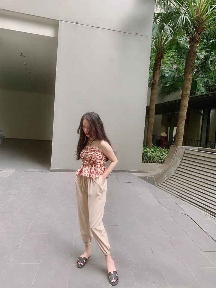 thoi trang ca si Huong Ly anh 2