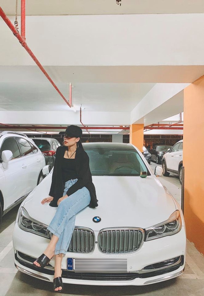 thoi trang ca si Huong Ly anh 7