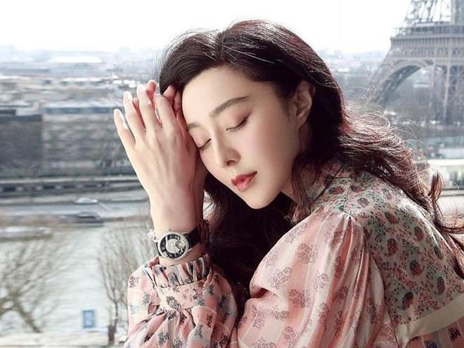Louis Vuitton xoa bai tuyen bo Pham Bang Bang la nguoi dai dien? hinh anh