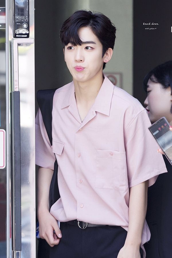 Yohan o san bay anh 8