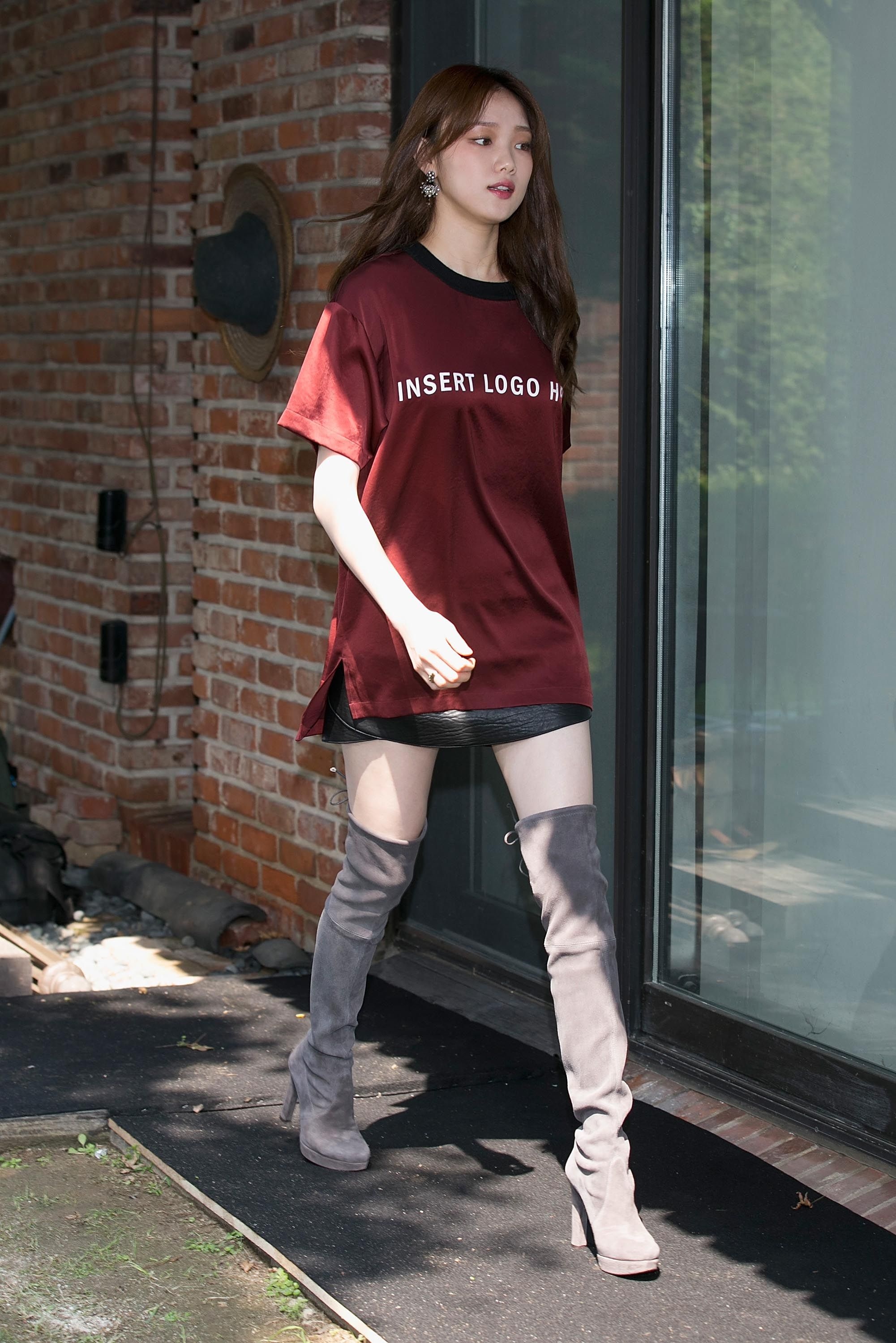 Thoi trang Lee Sung Kyung anh 7