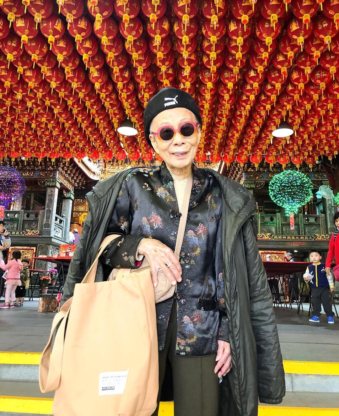 cu ba 91 tuoi an mac chat anh 13