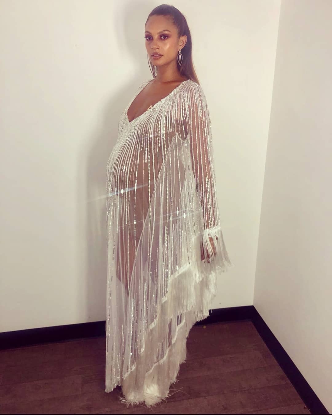 thời trang bầu của Alesha Dixon ảnh 1 thoi trang bau cua Alesha Dixon anh 1